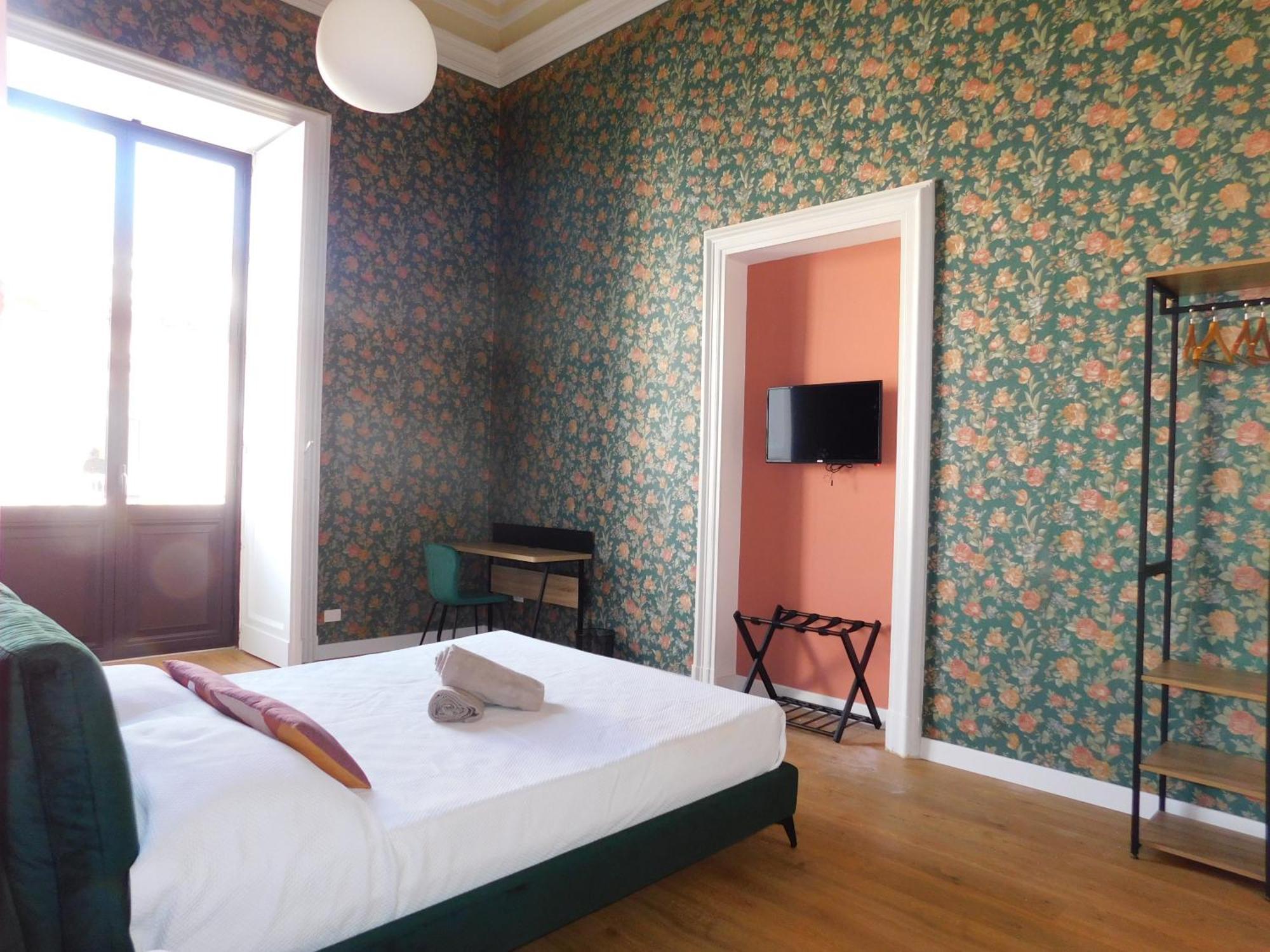 Hibiscus - Etnea Rooms Catania-Fontanarossai nemzetközi repülőtér Kültér fotó