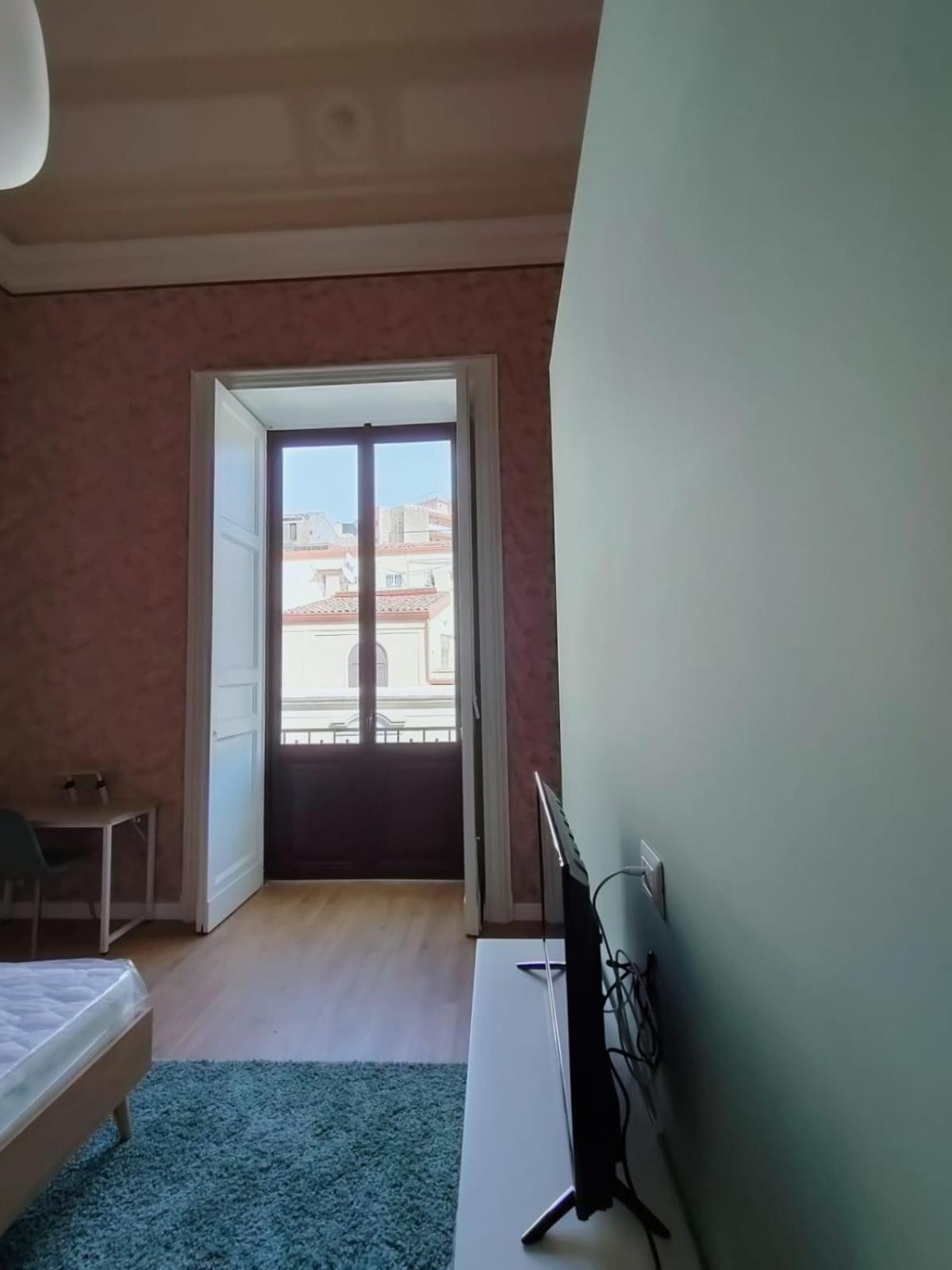 Hibiscus - Etnea Rooms Catania-Fontanarossai nemzetközi repülőtér Kültér fotó
